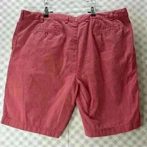 Tommy Hilfiger Men’s Shorts Size 42 Chino Salmon Washed Flat Front Golf Outdoors - Picture 2 of 4
